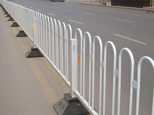 京式護欄(現(xiàn)貨) 京式護欄(現(xiàn)貨)