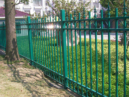 綠地鐵藝柵欄