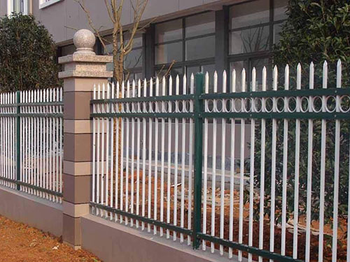 別墅鋅鋼護(hù)欄